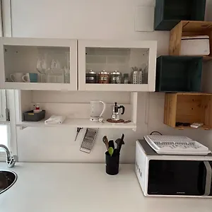 https://two-bedroom-apartment-newly-renovated-in-biennale-by.hotelslidodijesolo.com